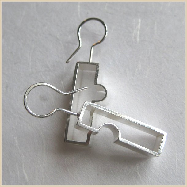 Konkav-konveks silver earring